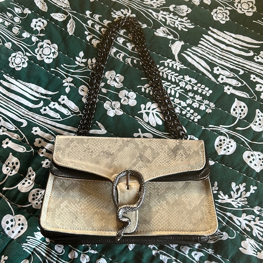 Shoulder bag beautiful sneaky